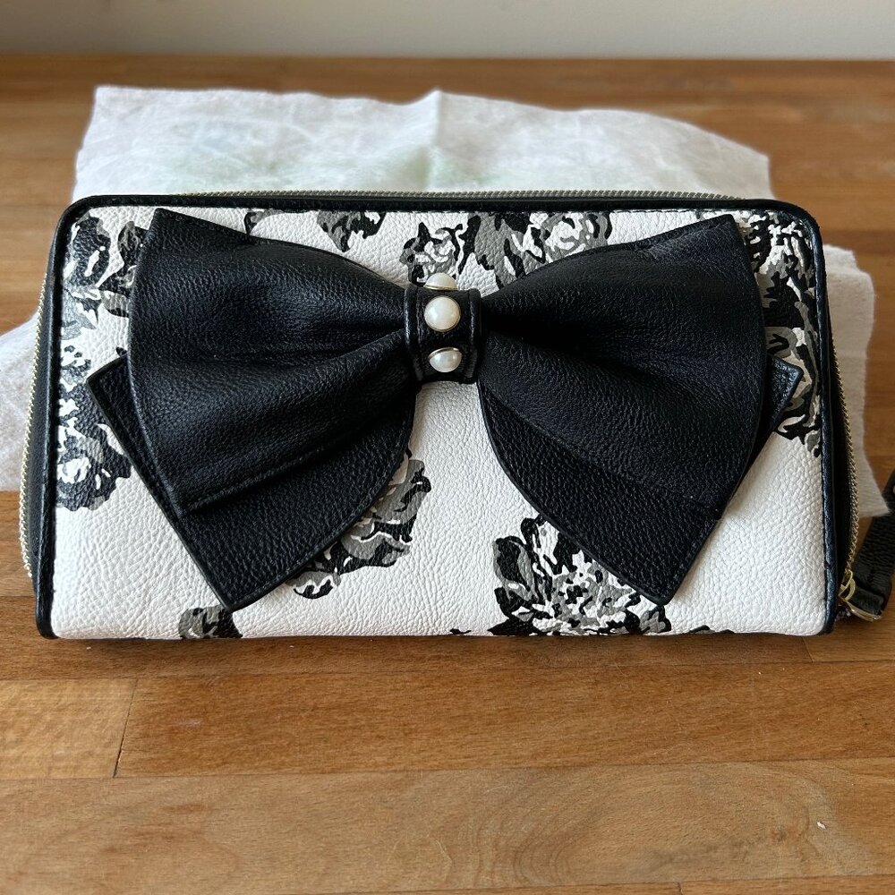 Betsey Johnson Black and White Bow Clutch